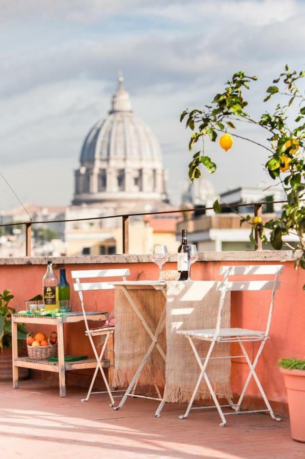 Postcard From St Peter'S Dome Apartment Екстериор снимка